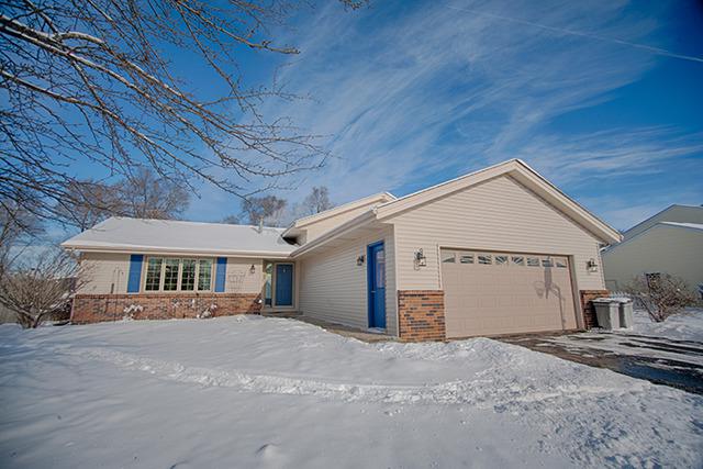 4126 Gloucester Rd., Roscoe, IL 61073