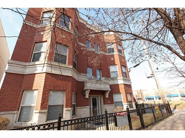 1016 S Racine Ave. #301, Chicago, IL 60607