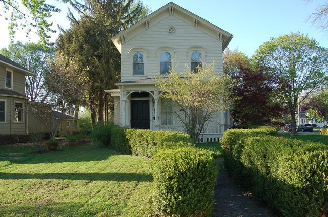 605 Main St., Batavia, IL 60510