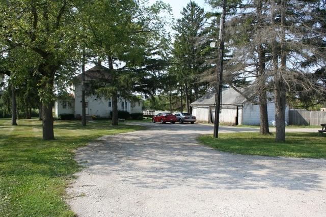 30270 N Us Highway 12, Round Lake, IL 60073