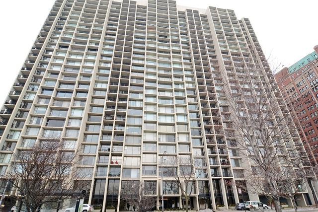 3200 N Lake Shore Dr. #901, Chicago, IL 60657