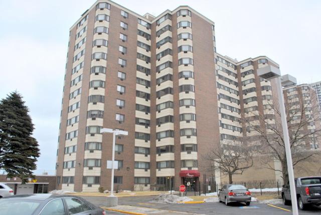 7337 S South Shore Dr. #215, Chicago, IL 60649