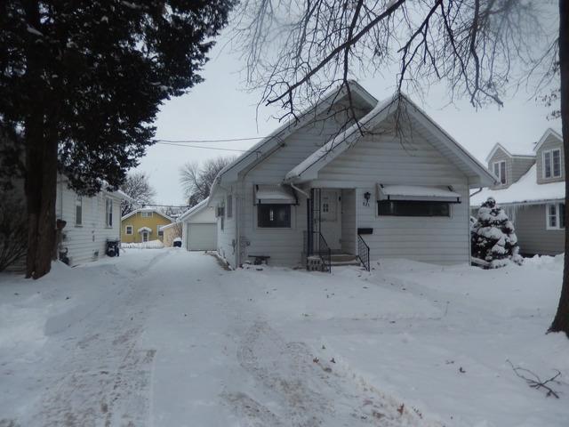 825 Hinman St., Aurora, IL 60505