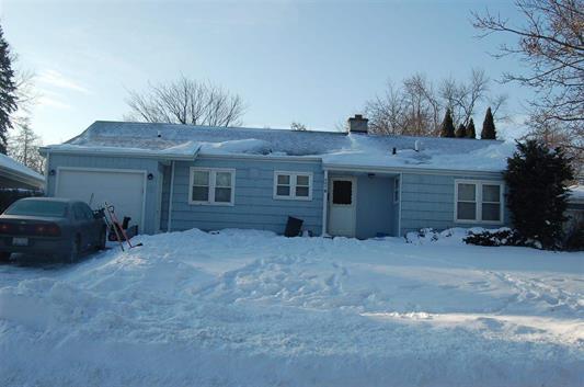 405 E Lincoln St., Mount Morris, IL 61054