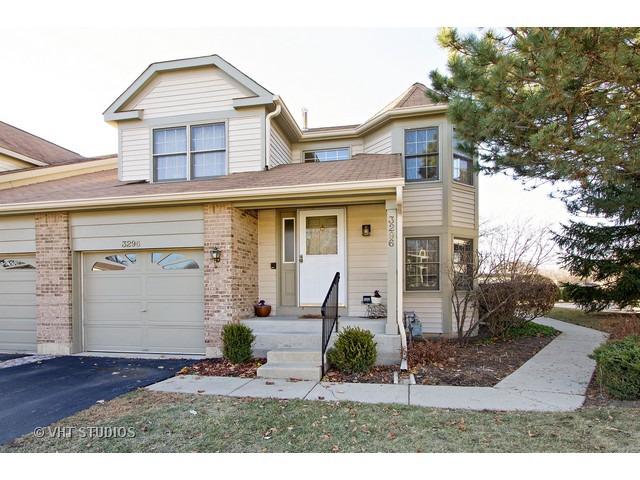 3296 N Carriageway Dr., Arlington Heights, IL 60004
