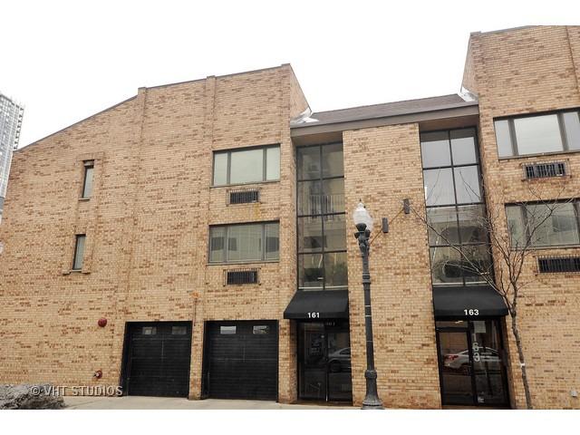 163 W Division St. #211, Chicago, IL 60610