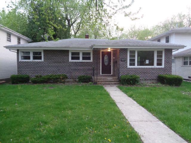12 N Rebecca St., Glenwood, IL 60425