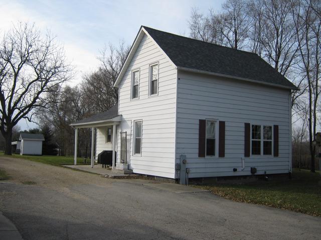540 Hopkins Ln., Sycamore, IL 60178