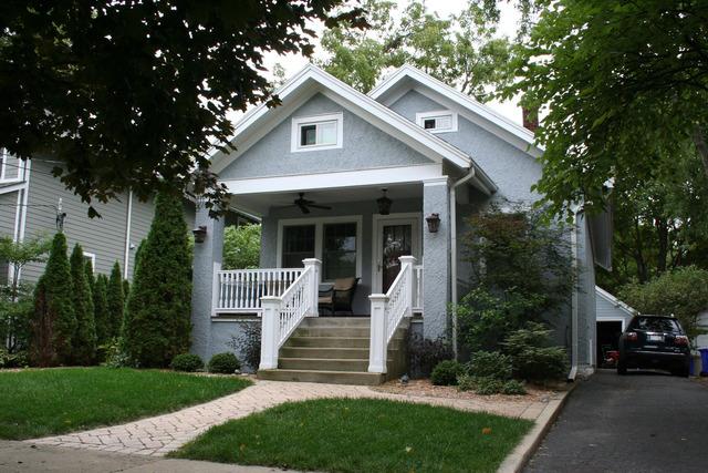 427 Ridgewood Ave., Glen Ellyn, IL 60137