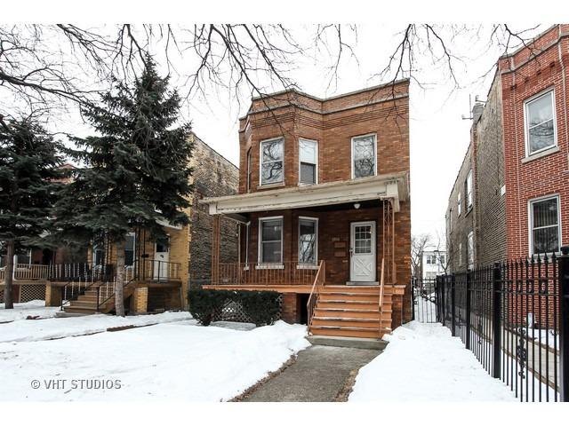3924 N Kedzie Ave., Chicago, IL 60618