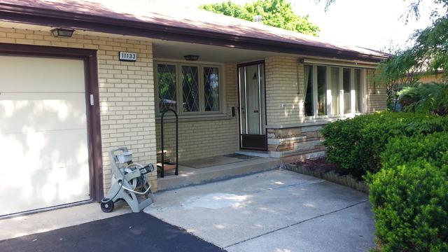 11133 S Westwood Dr., Palos Hills, IL 60465