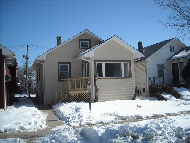 239 Englewood Ave., Bellwood, IL 60104