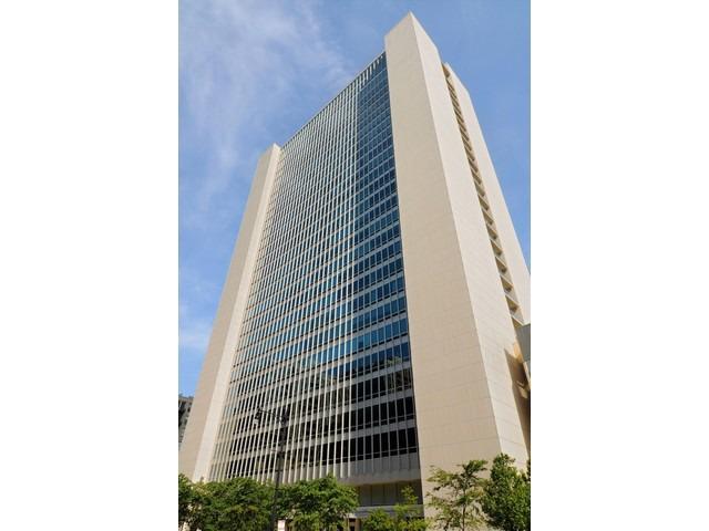 500 W Superior St. #2013, Chicago, IL 60654
