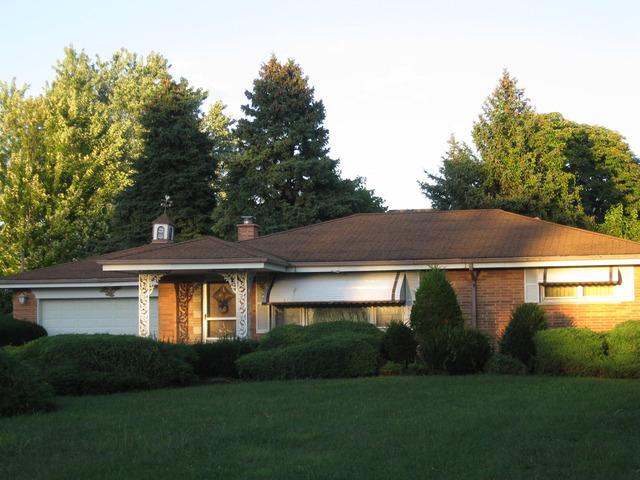6745 Fairview Ave., Downers Grove, IL 60516