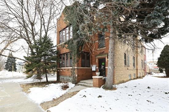 4057 N Menard Ave., Chicago, IL 60634