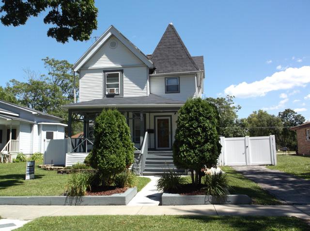 256 N Greenwood Ave., Kankakee, IL 60901