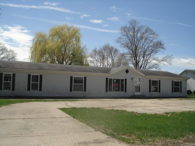 2065 E Clark St., Diamond, IL 60416