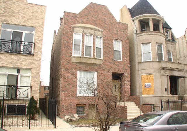 425 E 48th St., Chicago, IL 60653