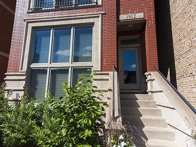 1912 W Belmont Ave. #1, Chicago, IL 60657