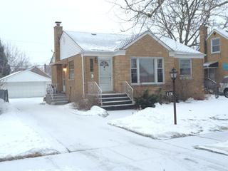 2336 S 8th Ave., North Riverside, IL 60546