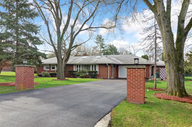 15W645 81st St., Burr Ridge, IL 60527