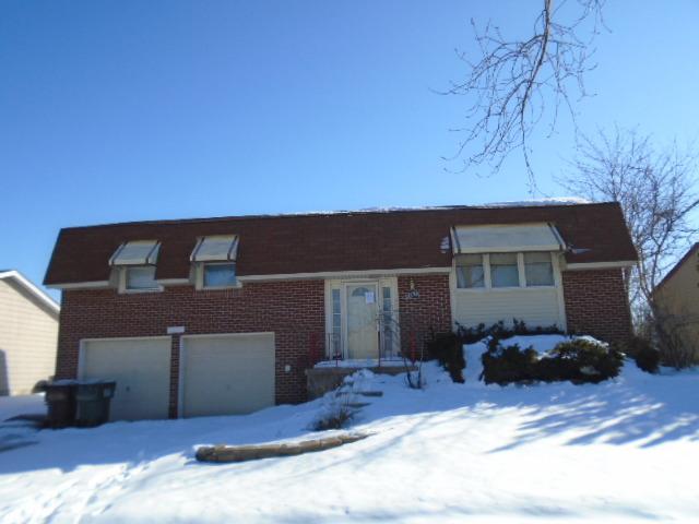 17797 Arlington Dr., Country Club Hills, IL 60478