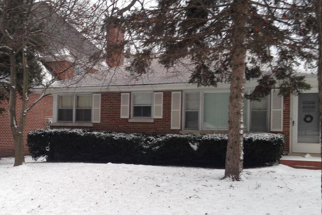 28 Woodstock Ave., Clarendon Hills, IL 60514