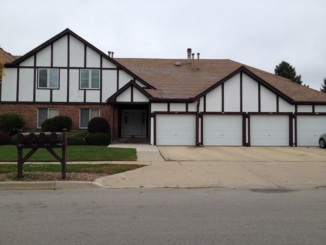 1467 Longwood Dr. #2D, Sycamore, IL 60178