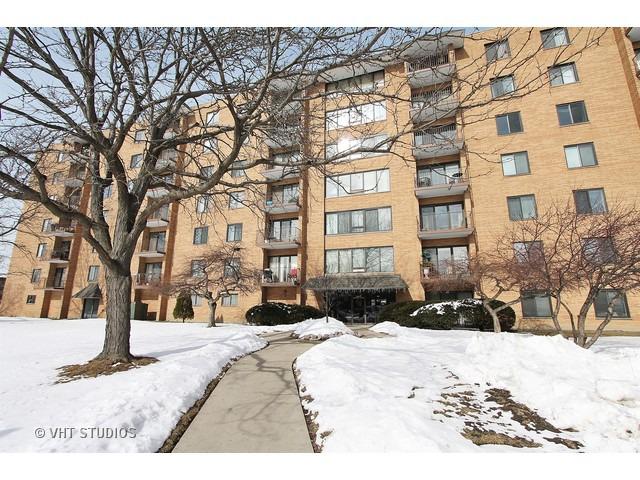 1747 W Crystal Ln. #101, Mount Prospect, IL 60056