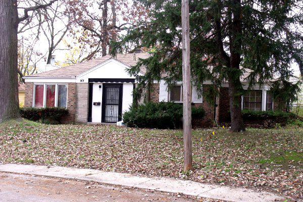 27 Oak Ln., Park Forest, IL 60466
