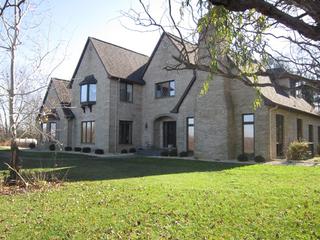 2543 E 150th Rd., Peru, IL 61354