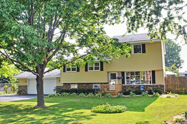1N353 Darling St., Carol Stream, IL 60188