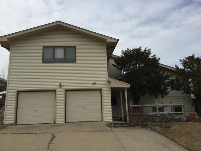 1190 Glen Ln., Hoffman Estates, IL 60169