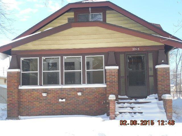 2215 S 5th St., Rockford, IL 61104