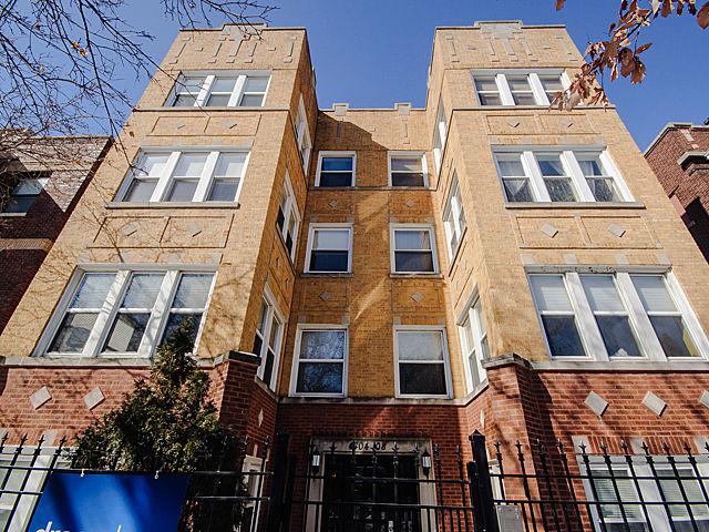 4704 N Sawyer Ave. #3S, Chicago, IL 60625