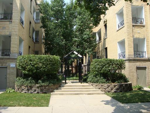 5924 N Paulina St. #1E, Chicago, IL 60660