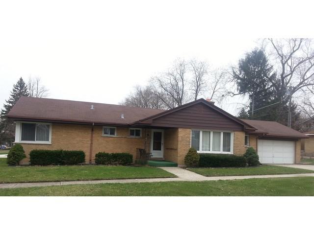 800 9th Ave., La Grange, IL 60525