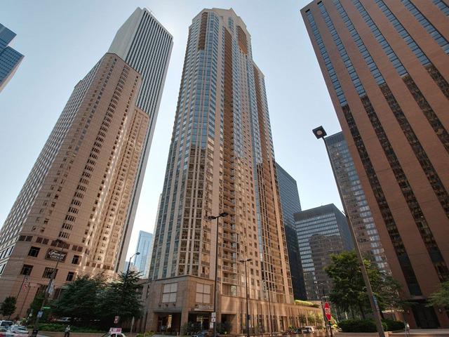 222 N Columbus Dr. #2708, Chicago, IL 60601