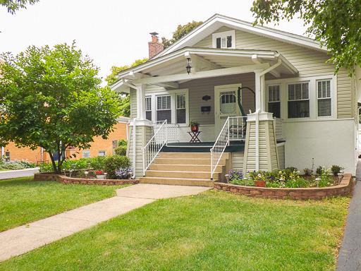 [Address Unavailable], La Grange Park, IL 60526