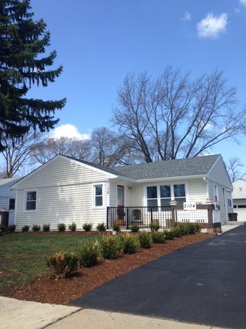 2104 Grouse Ln., Rolling Meadows, IL 60008