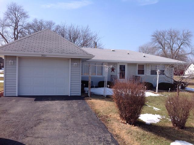 301 East St., Sheffield, IL 61361