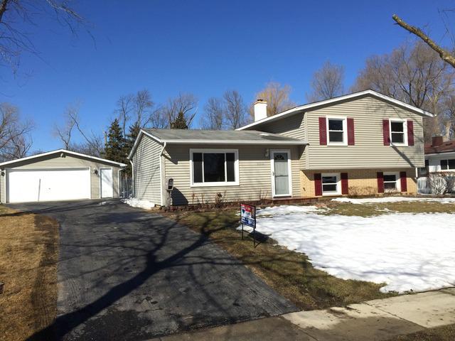 36512 N Edgewood Dr., Gurnee, IL 60031