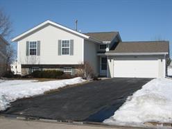 122 Wingtip Way, Machesney Park, IL 61115