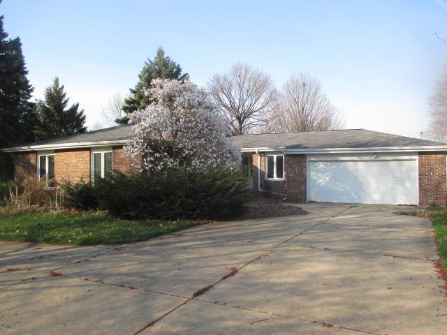 41 Parkway Dr., Yorkville, IL 60560