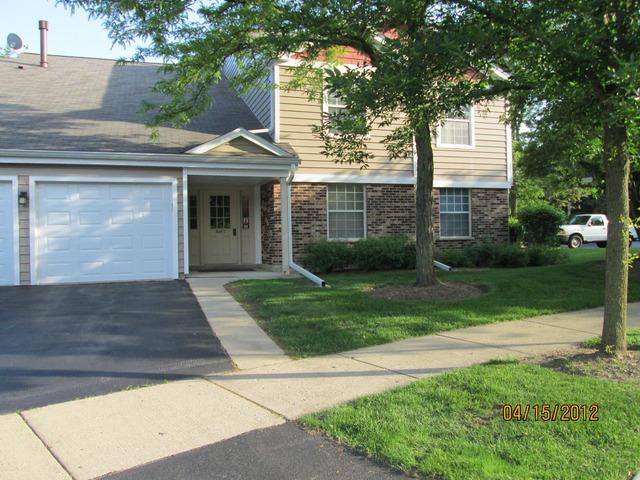 607 Eastview Ct. #V2, Schaumburg, IL 60194