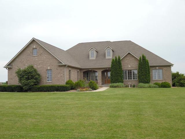 1832 Quail Hollow Rd., Steward, IL 60553