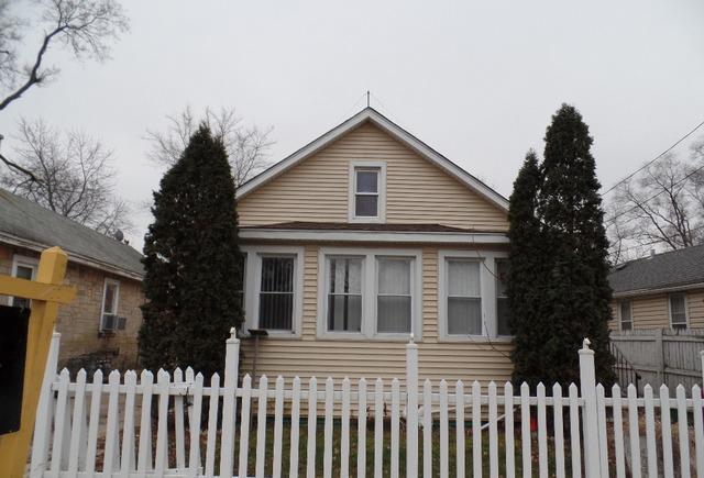 1315 Plain Ave., Aurora, IL 60505