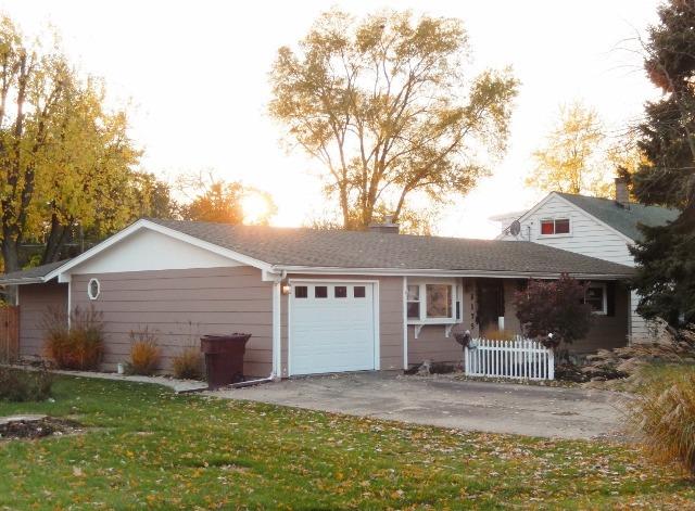 18175 W Twin Lakes Blvd., Grayslake, IL 60030