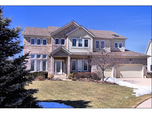 2556 Pinehurst Dr., Aurora, IL 60506
