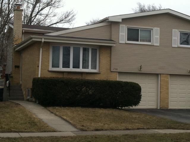 1735 N Drury Ln., Arlington Heights, IL 60004
